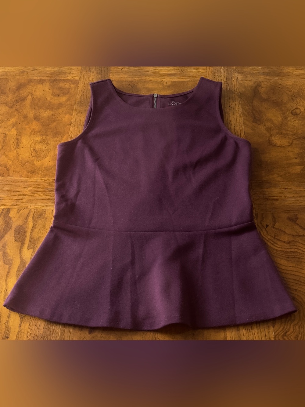 Ann Taylor LOFT Peplum Top Womens XS Petite Maroon Sleeveless Burgandy Fall Plum